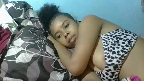 Snapshot of rasoelysca chatting on March 9, 2026, 6:12 pm rasoelysca online show from March 9, 2026, 6:12 pm