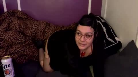 Rattlesnake Bitch 666 online show from November 29, 2025, 4:48 am