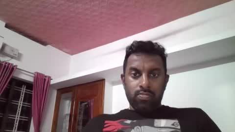 Snapshot of raul2k2 chatting on November 6, 2025, 5:58 pm raul2k2 online show from November 6, 2025, 5:58 pm