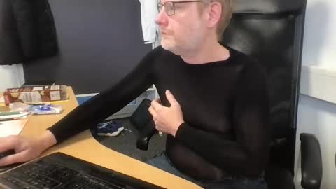 Raunchy me online show from January 8, 2026, 2:19 pm