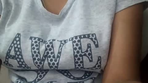 Snapshot of rava_sexy chatting on June 22, 2026, 6:43 am rava_sexy online show from June 22, 2026, 6:43 am