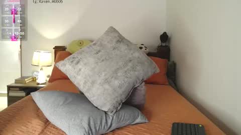 Raven online show from September 25, 2025, 1:20 am