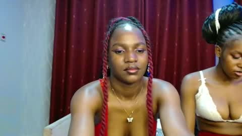 Snapshot of raven_luxe chatting on February 26, 2026, 6:29 pm Raven online show from February 26, 2026, 6:29 pm