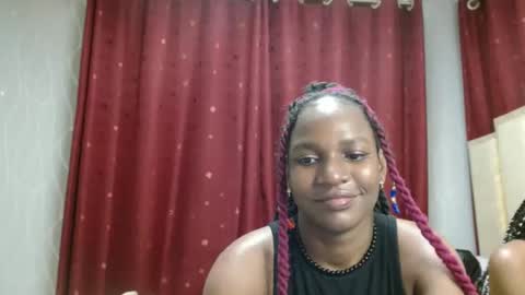 Snapshot of raven_luxe chatting on March 6, 2026, 9:33 pm Raven online show from March 6, 2026, 9:33 pm