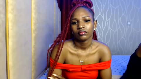 Snapshot of raven_luxe chatting on June 3, 2026, 12:35 am Raven online show from June 3, 2026, 12:35 am