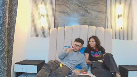 Snapshot of ravenandcody chatting on October 1, 2025, 2:39 am ravenandcody online show from October 1, 2025, 2:39 am