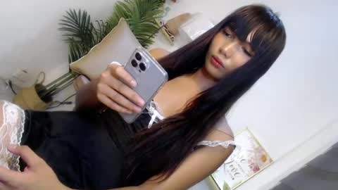 ravenblissx online show from June 22, 2026, 4:37 pm