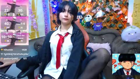 Snapshot of ravenn_20 chatting on January 23, 2025, 2:28 pm RavenN  online show from January 23, 2025, 2:28 pm