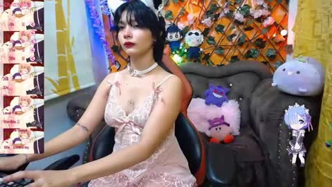 Snapshot of ravenn_20 chatting on February 4, 2025, 11:27 am RavenN  online show from February 4, 2025, 11:27 am