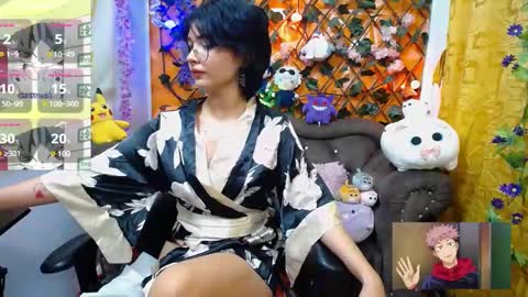 Snapshot of ravenn_20 chatting on February 18, 2025, 11:55 am RavenN  online show from February 18, 2025, 11:55 am