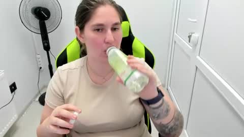 Snapshot of ravenncloud chatting on July 14, 2026, 10:21 am Raven online show from July 14, 2026, 10:21 am