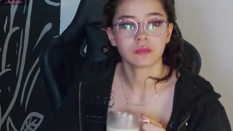 Raven online show from October 11, 2025, 10:19 pm