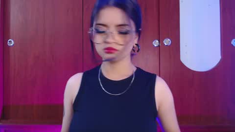 Snapshot of raventh_ chatting on April 26, 2026, 11:30 am raventh_ online show from April 26, 2026, 11:30 am