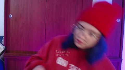 Snapshot of raventh_ chatting on May 6, 2026, 12:21 pm raventh_ online show from May 6, 2026, 12:21 pm