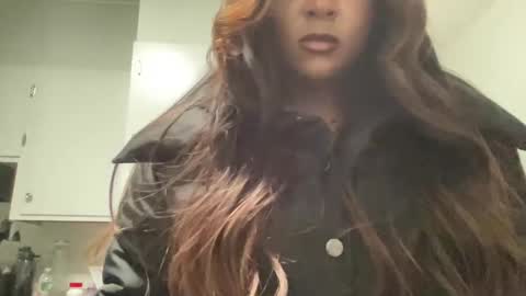 raventhebigbodybitch online show from January 29, 2025, 11:46 pm