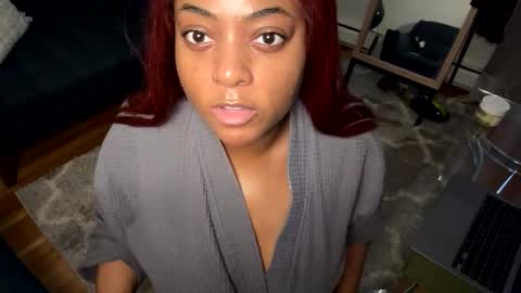 raventhebigbodybitch online show from February 4, 2025, 6:38 pm