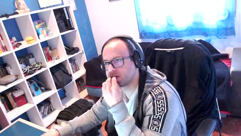 ravingr3d3 online show from January 15, 2025, 12:04 pm