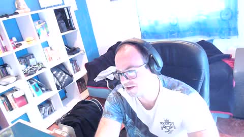 ravingr3d3 online show from January 15, 2025, 3:07 pm