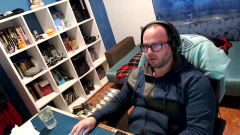 ravingr3d3 online show from January 19, 2025, 4:14 pm