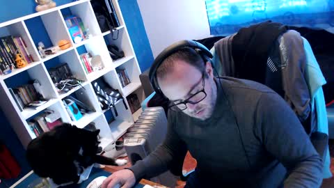 ravingr3d3 online show from January 21, 2025, 3:10 pm