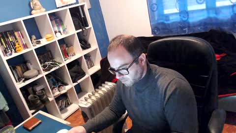 ravingr3d3 online show from January 22, 2025, 2:14 pm