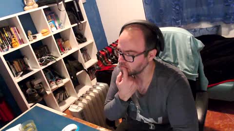 ravingr3d3 online show from January 23, 2025, 10:44 pm