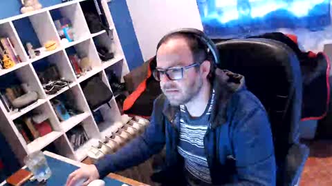 ravingr3d3 online show from January 27, 2025, 9:02 am