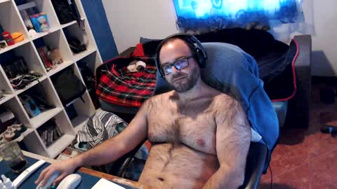 ravingr3d3 online show from January 29, 2025, 3:15 pm