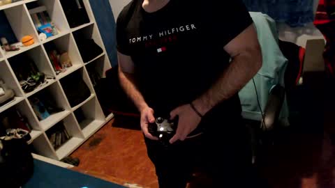 ravingr3d3 online show from February 4, 2025, 1:13 am