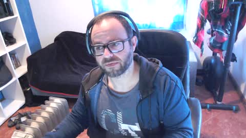 ravingr3d3 online show from February 7, 2025, 12:06 pm