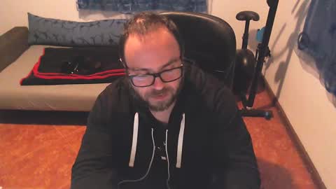 ravingr3d3 online show from February 16, 2025, 12:19 am