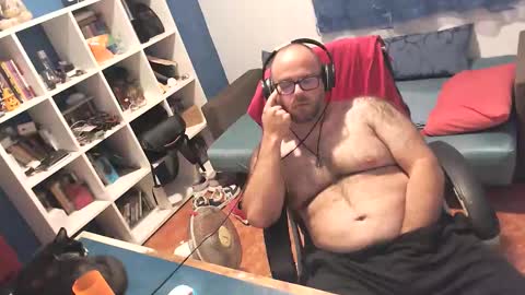 Snapshot of ravingr3d3 chatting on September 16, 2025, 10:55 pm ravingr3d3 online show from September 16, 2025, 10:55 pm