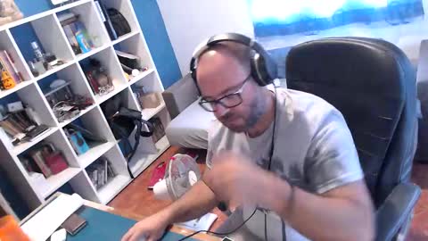 Snapshot of ravingr3d3 chatting on September 26, 2025, 1:26 pm ravingr3d3 online show from September 26, 2025, 1:26 pm