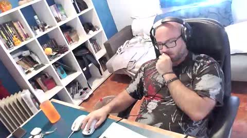 Snapshot of ravingr3d3 chatting on October 15, 2025, 11:10 am ravingr3d3 online show from October 15, 2025, 11:10 am