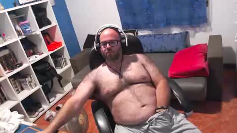 ravingr3d3 online show from June 28, 2026, 12:27 am