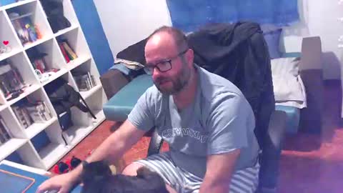 ravingr3d3 online show from July 13, 2026, 10:23 pm