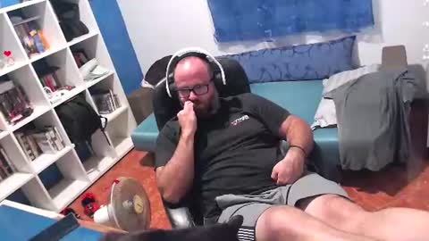 ravingr3d3 online show from July 15, 2026, 9:53 pm