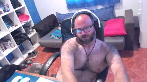 ravingr3d3 online show from July 28, 2026, 2:24 pm