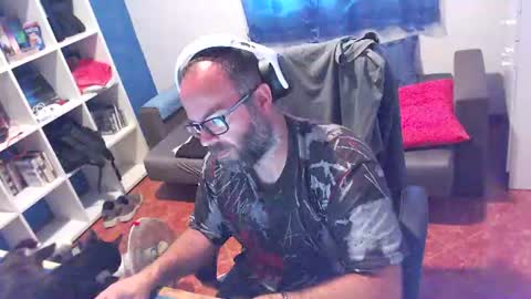 ravingr3d3 online show from July 29, 2026, 10:57 am