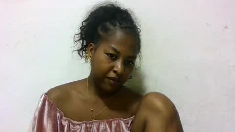 ravolossa online show from February 4, 2026, 10:54 am