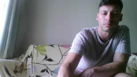 rawdr3 online show from April 23, 2026, 5:41 am