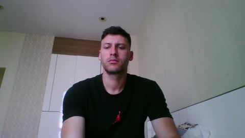 rawdr3 online show from May 3, 2026, 12:49 am