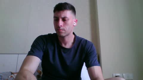 rawdr3 online show from May 6, 2026, 5:46 am