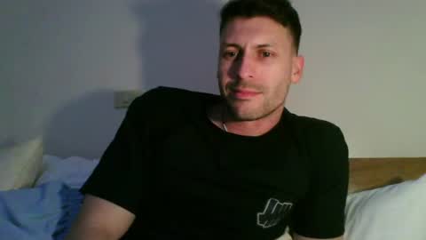 Snapshot of rawdr3 chatting on August 3, 2026, 3:27 pm rawdr3 online show from August 3, 2026, 3:27 pm
