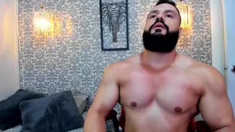 Snapshot of rawmathews chatting on October 4, 2025, 8:29 pm rawmathews online show from October 4, 2025, 8:29 pm