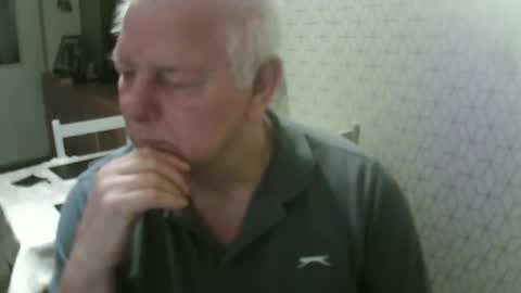 ray47 online show from September 30, 2025, 9:53 pm