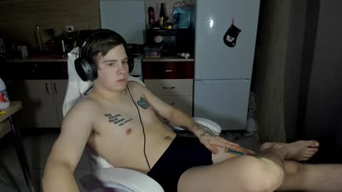 Snapshot of ray_hill chatting on December 26, 2024, 8:18 am Ray online show from December 26, 2024, 8:18 am