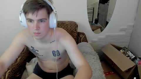 Snapshot of ray_hill chatting on November 14, 2025, 9:24 pm Ray online show from November 14, 2025, 9:24 pm