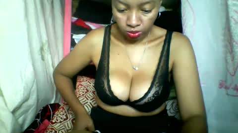 Snapshot of rayana_69 chatting on May 25, 2026, 6:41 am rayana_69 online show from May 25, 2026, 6:41 am