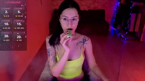 Snapshot of raylsjulie chatting on March 3, 2026, 3:34 am see u next time 0300 UTC 0 online show from March 3, 2026, 3:34 am